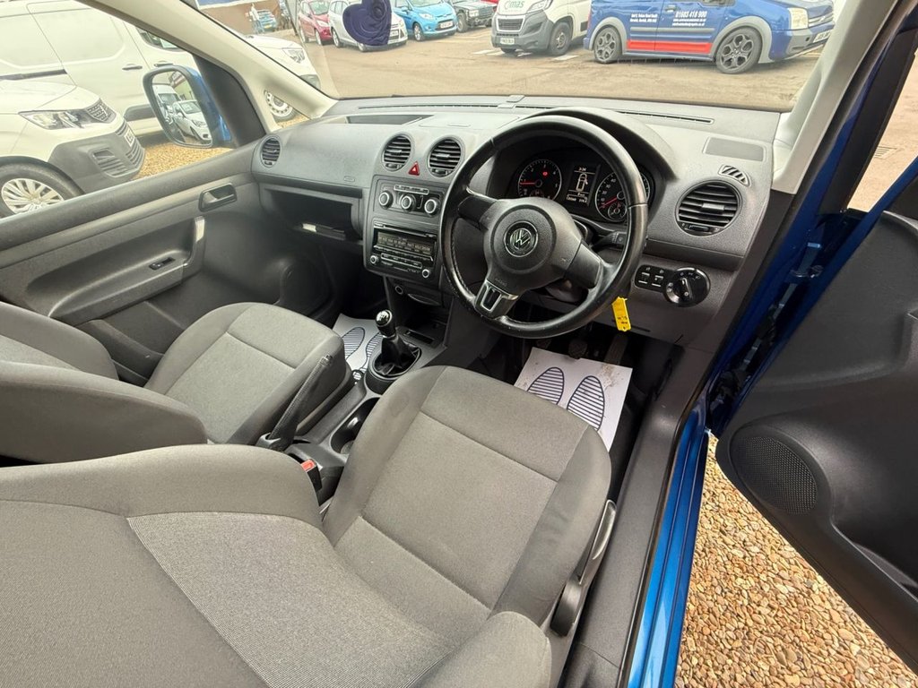 Used Volkswagen Caddy 2014 for sale - 76376068: Photo 2