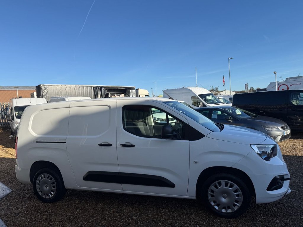 Used Vauxhall Combo 2020 for sale - 76642425: Photo 10