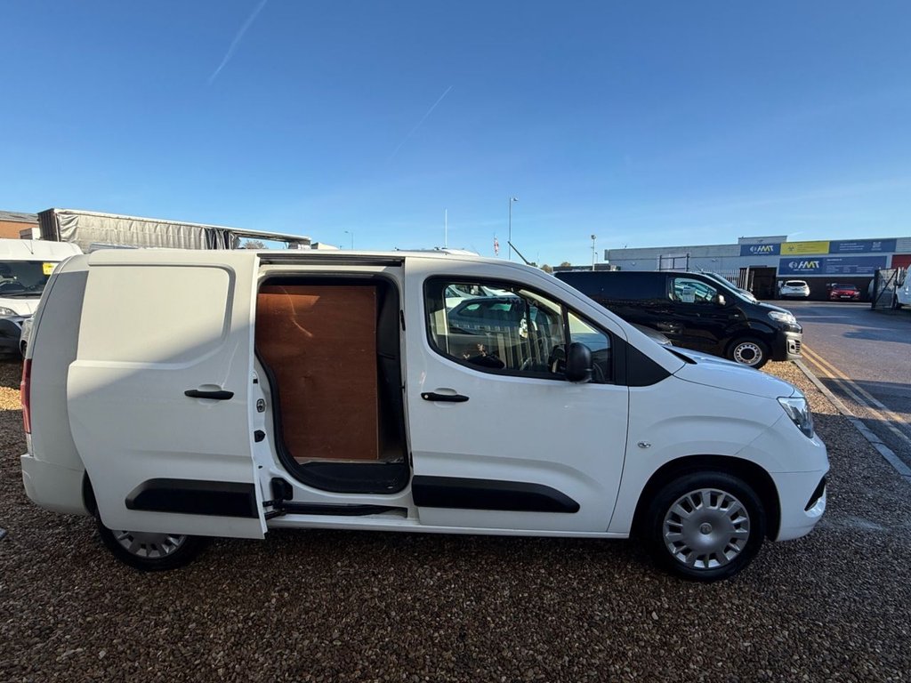 Used Vauxhall Combo 2020 for sale - 76642425: Photo 18