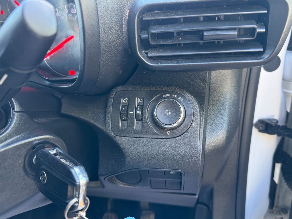 Used Vauxhall Combo 2020 for sale - 76642425: Photo 34