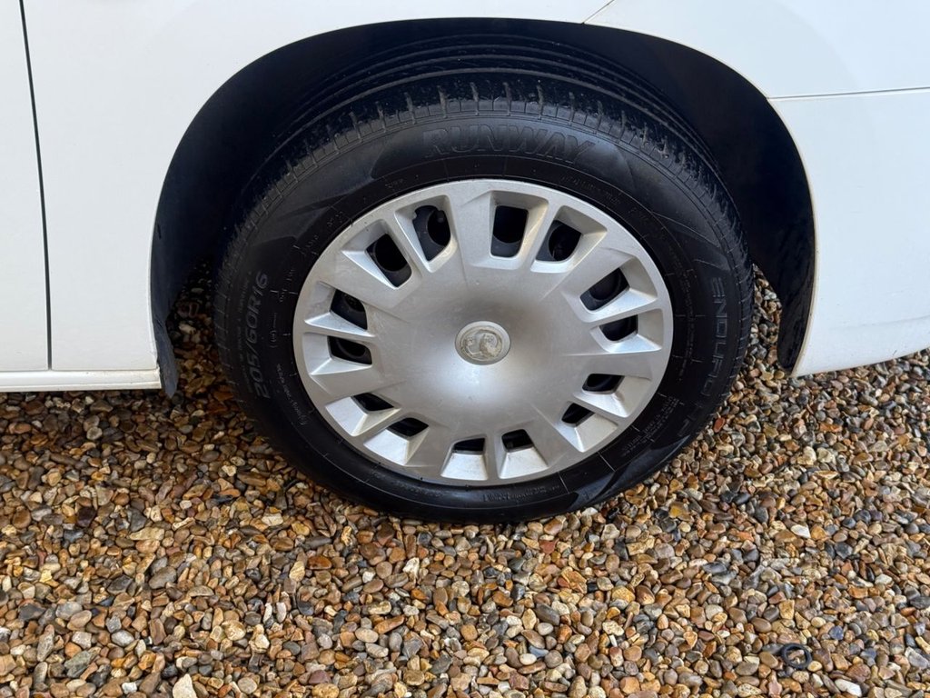 Used Vauxhall Combo 2020 for sale - 76642425: Photo 37