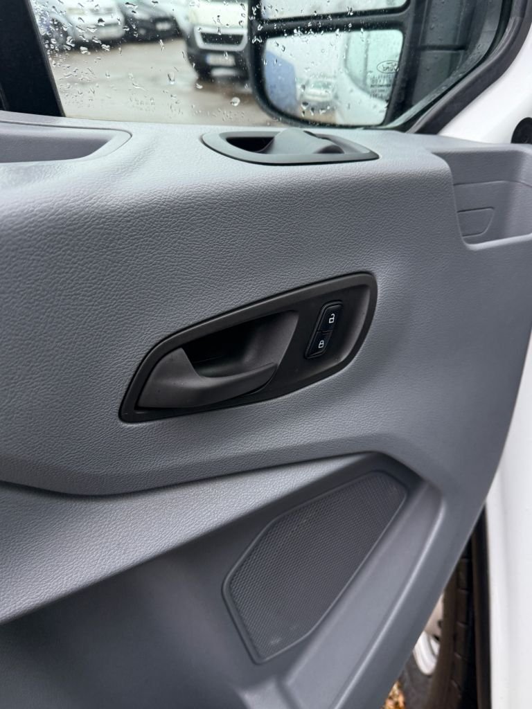 Used Ford Transit 2018 for sale - 76582517: Photo 29
