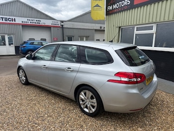 Used Peugeot 308 SW 2015 for sale - 78896798: Photo