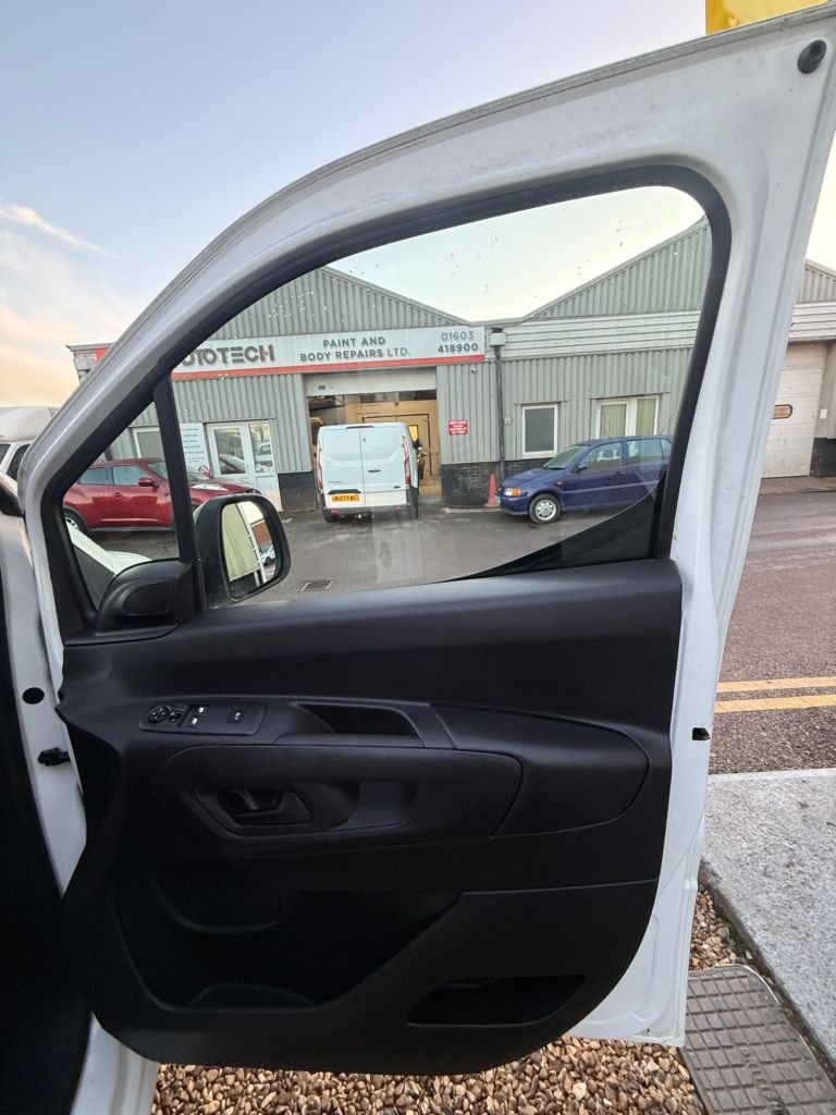 Used Vauxhall Combo 2020 for sale - 76784124: Photo 14
