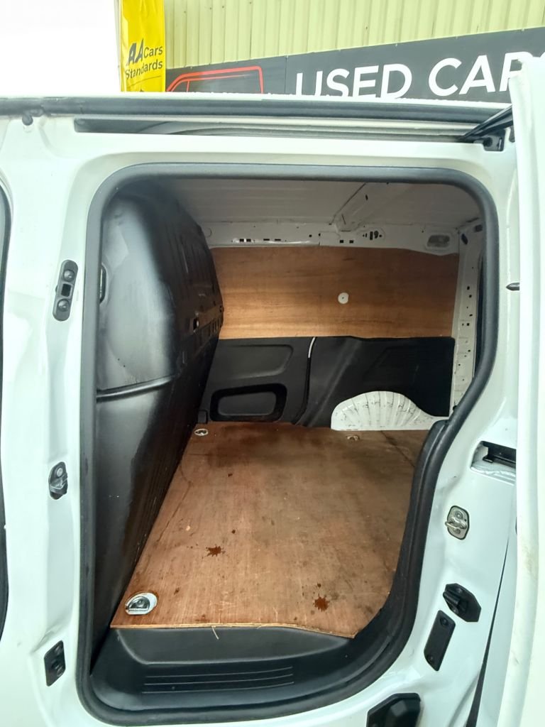 Used Vauxhall Combo 2020 for sale - 76784124: Photo 19