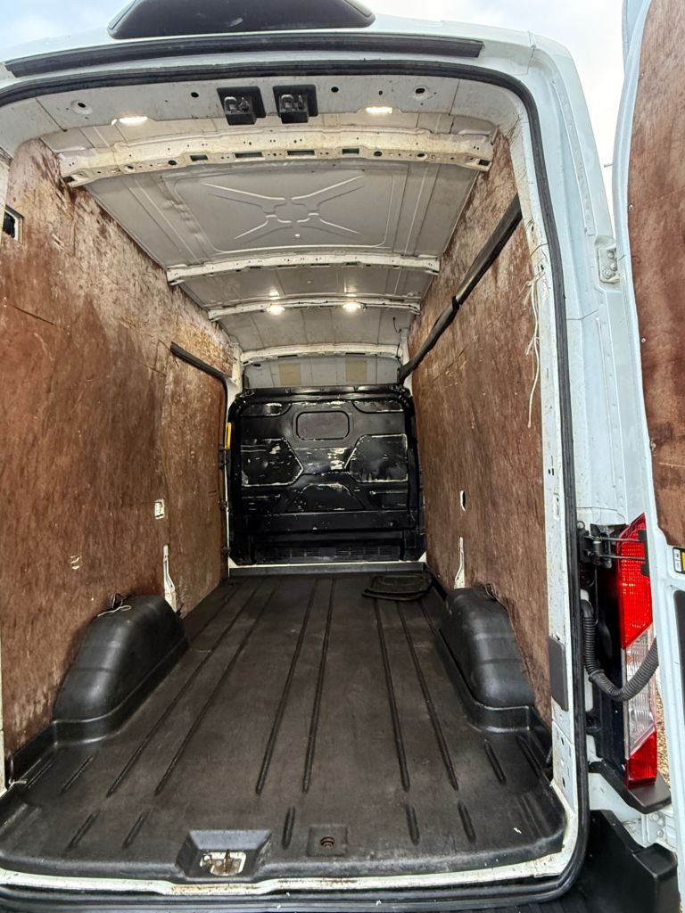 Used Ford Transit 2021 for sale - 76546705: Photo 15