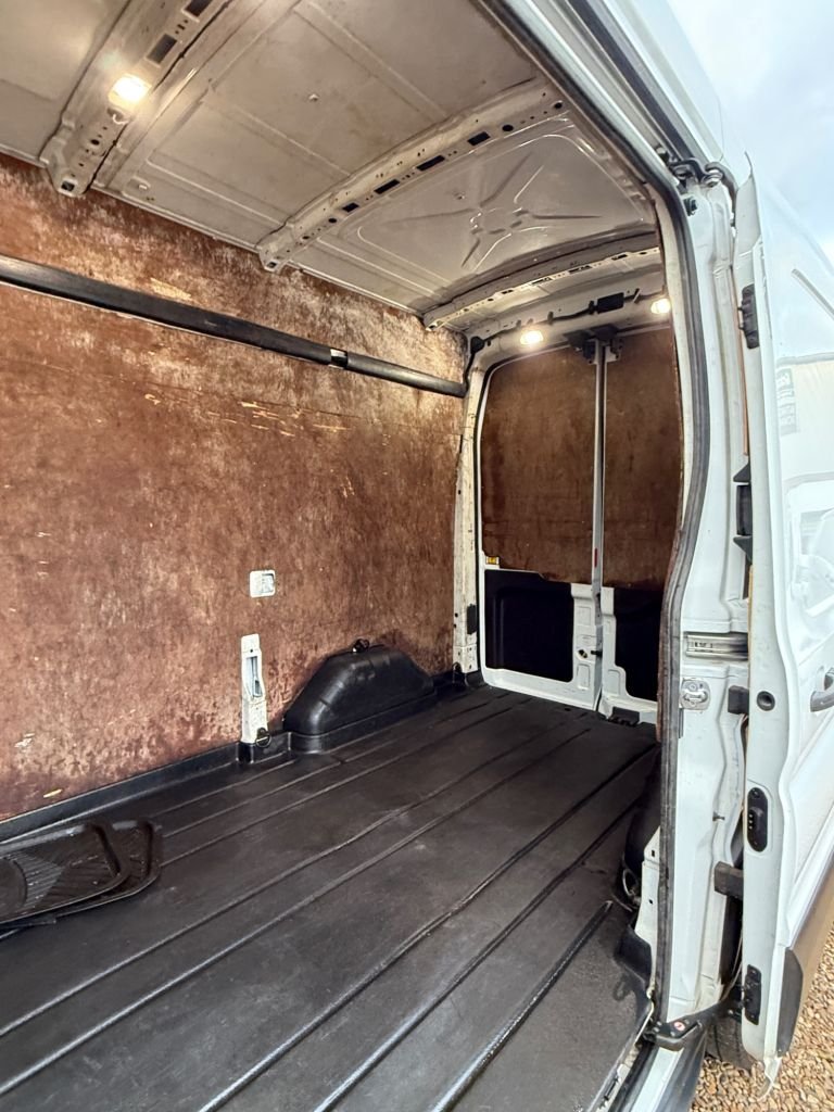 Used Ford Transit 2021 for sale - 76546705: Photo 18