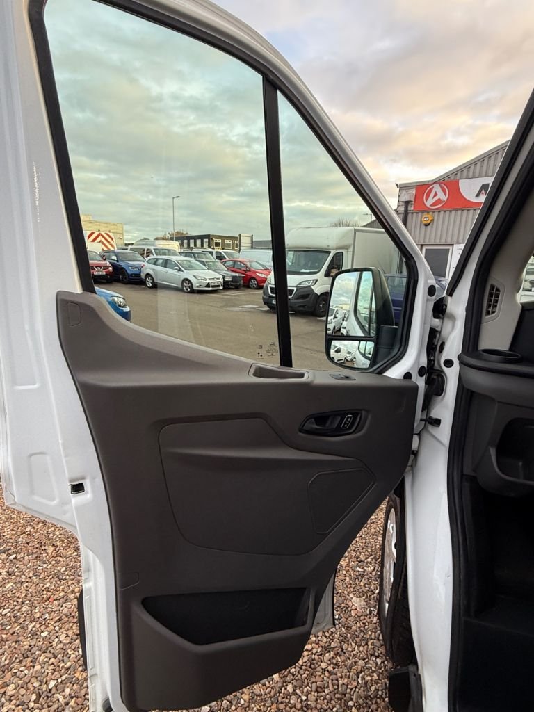 Used Ford Transit 2021 for sale - 76546705: Photo 21