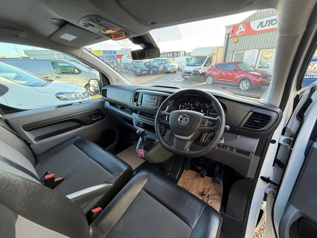 Used Vauxhall Vivaro 2019 for sale - 76784129: Photo 2