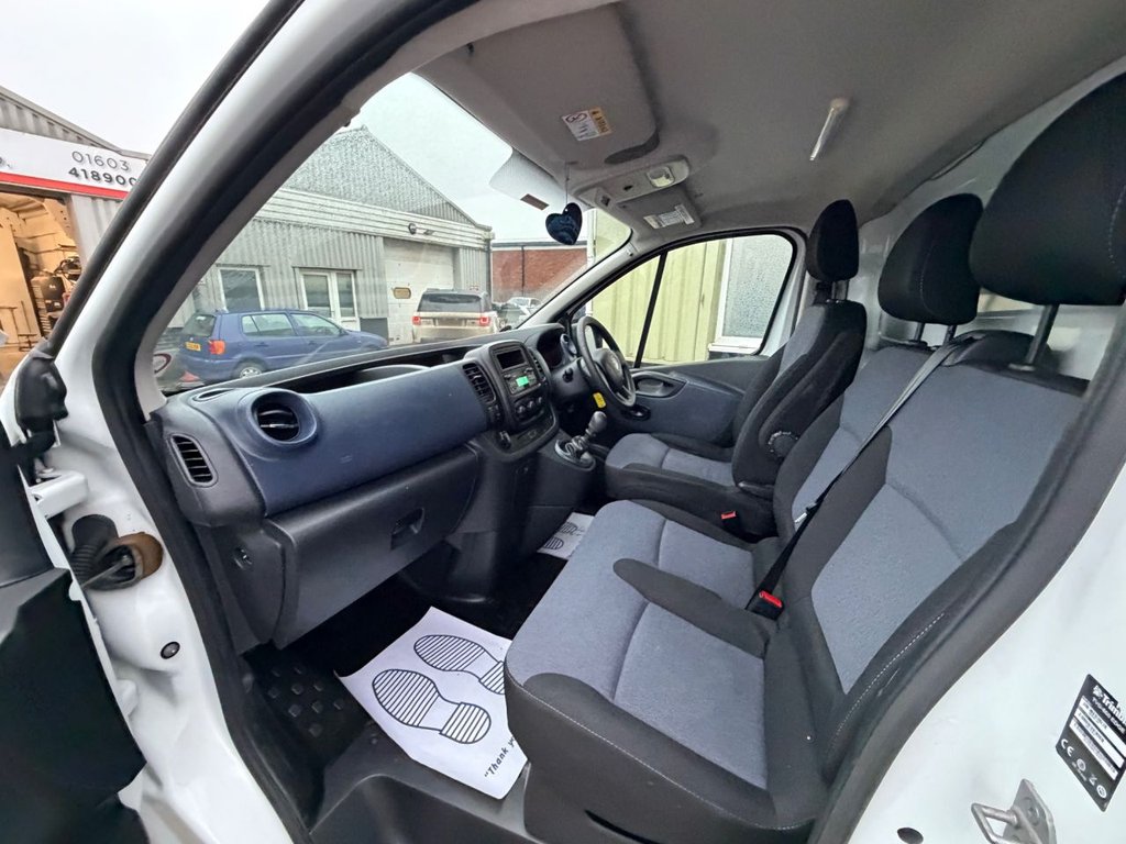 Used Vauxhall Vivaro 2018 for sale - 77464159: Photo 25