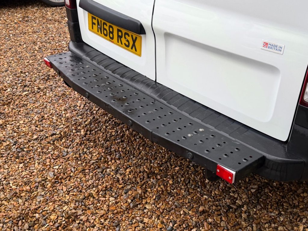 Used Vauxhall Vivaro 2018 for sale - 77464159: Photo 38