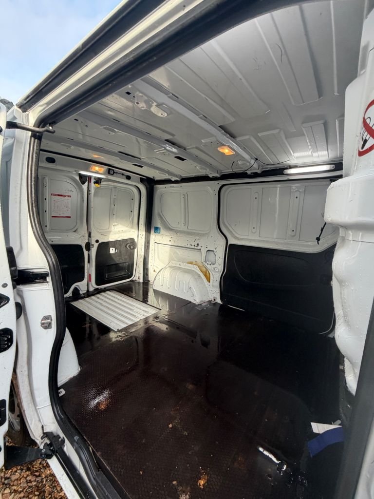 Used Vauxhall Vivaro 2018 for sale - 77153579: Photo 15