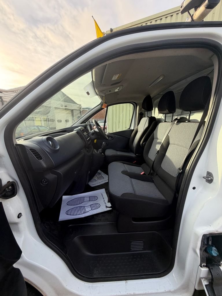 Used Vauxhall Vivaro 2018 for sale - 77153579: Photo 23