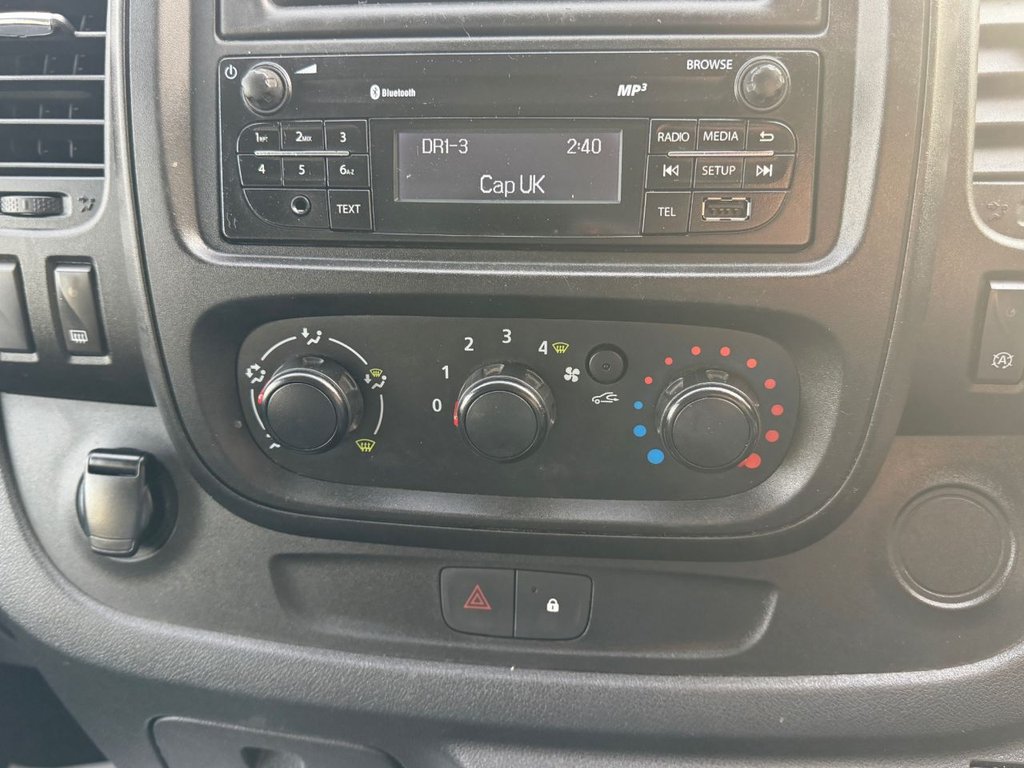 Used Vauxhall Vivaro 2018 for sale - 77153579: Photo 30