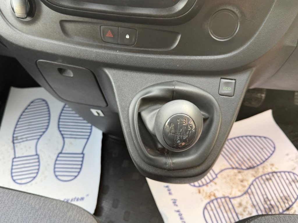 Used Vauxhall Vivaro 2018 for sale - 77153579: Photo 34