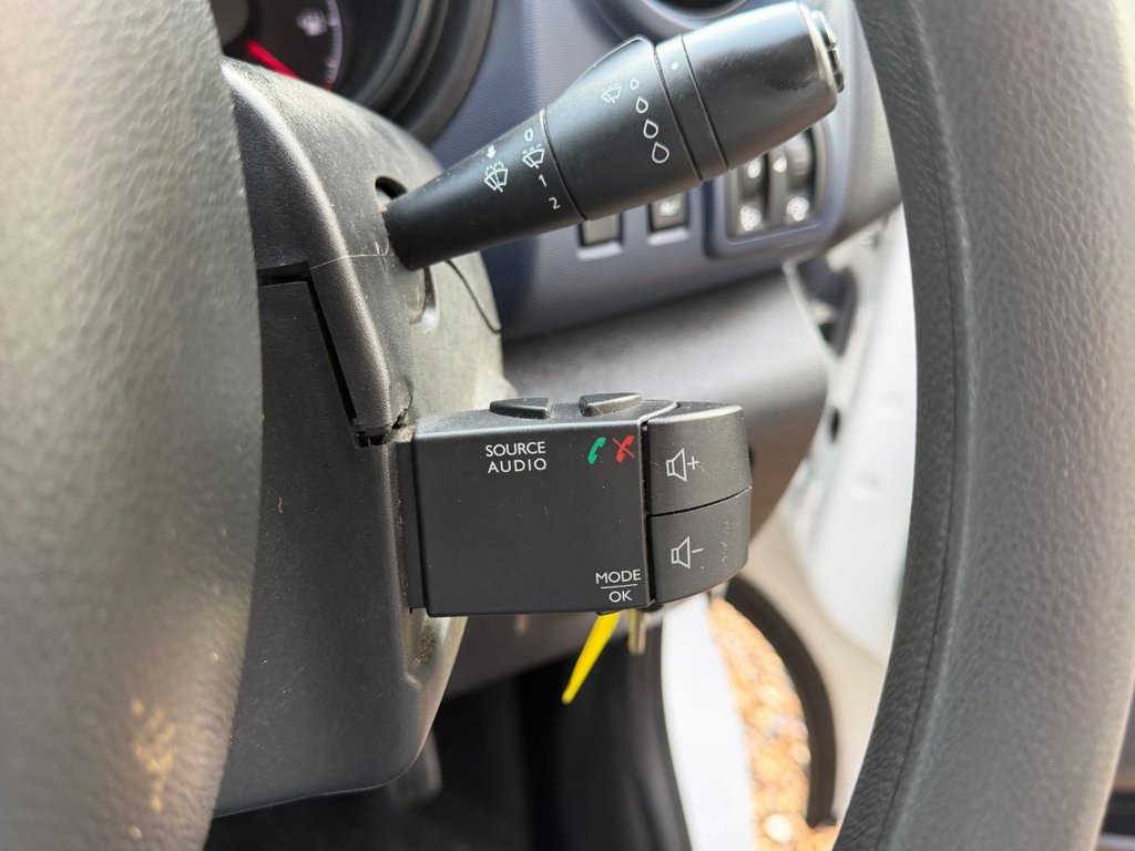 Used Vauxhall Vivaro 2018 for sale - 77153579: Photo 35