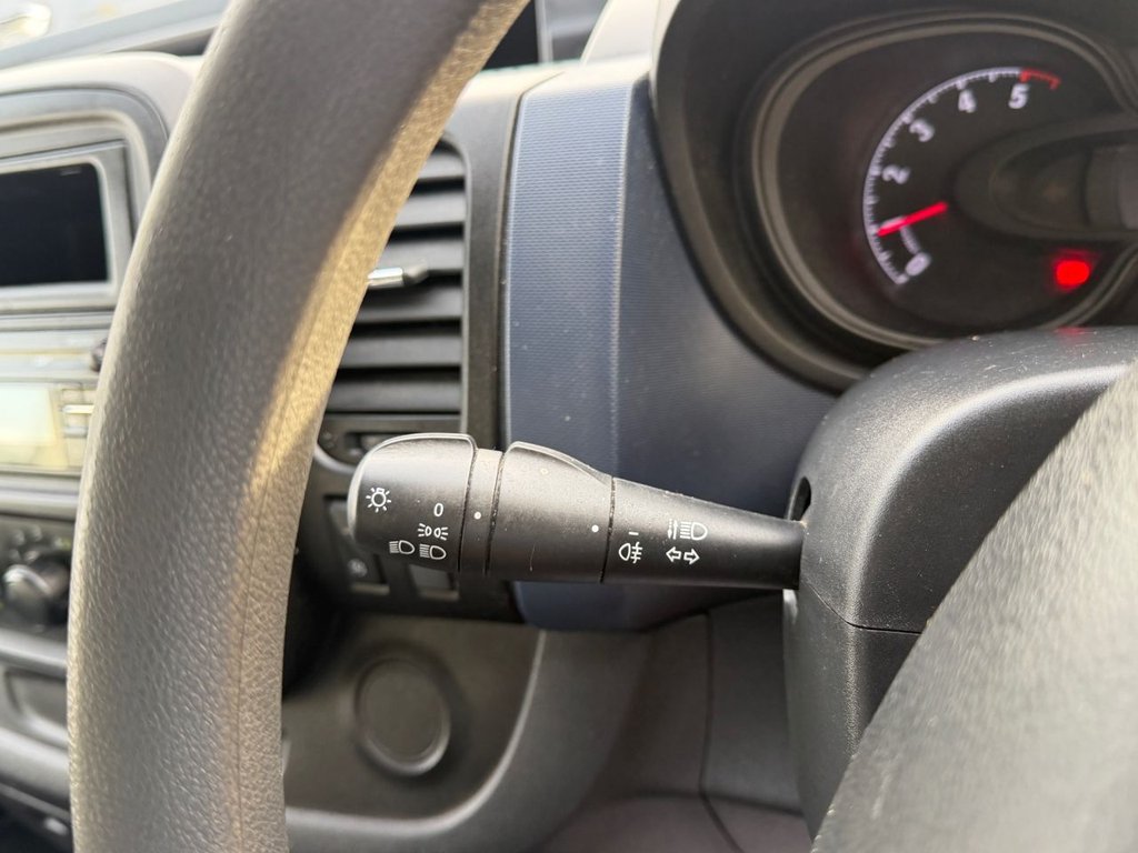 Used Vauxhall Vivaro 2018 for sale - 77153579: Photo 37