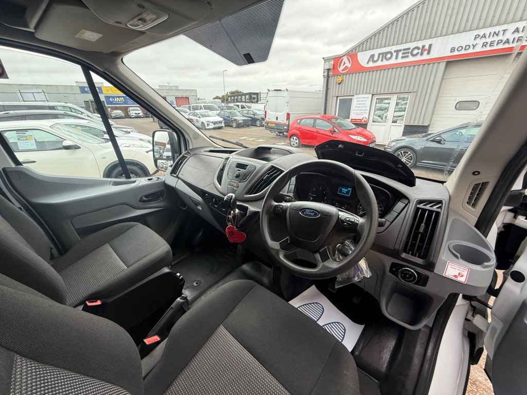 Used Ford Transit 2018 for sale - 76245393: Photo 2