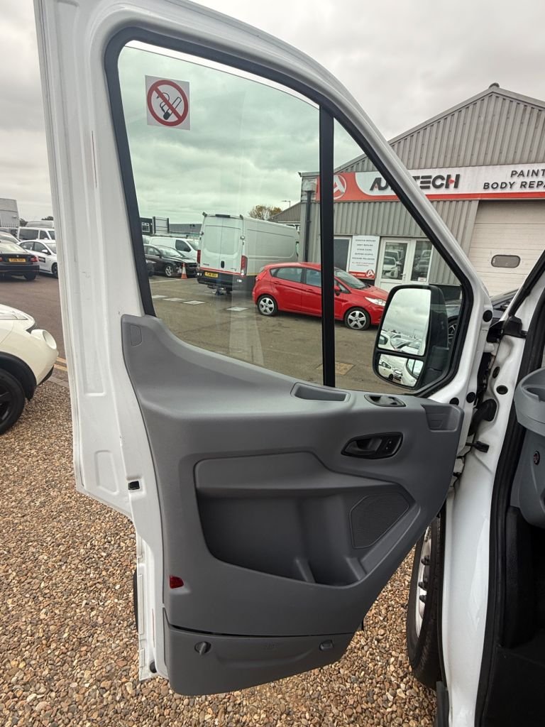 Used Ford Transit 2018 for sale - 76245393: Photo 25