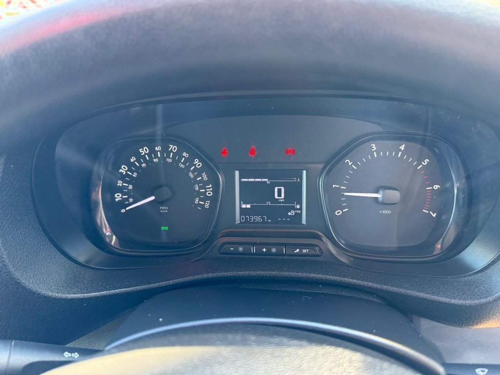 Vehicle 28