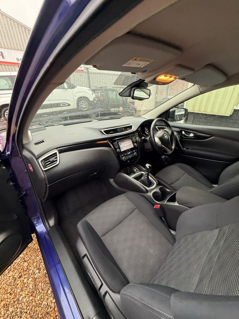 Used Nissan Qashqai 2015 for sale - 76132666: Photo 24