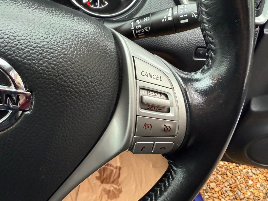 Used Nissan Qashqai 2015 for sale - 76132666: Photo 38