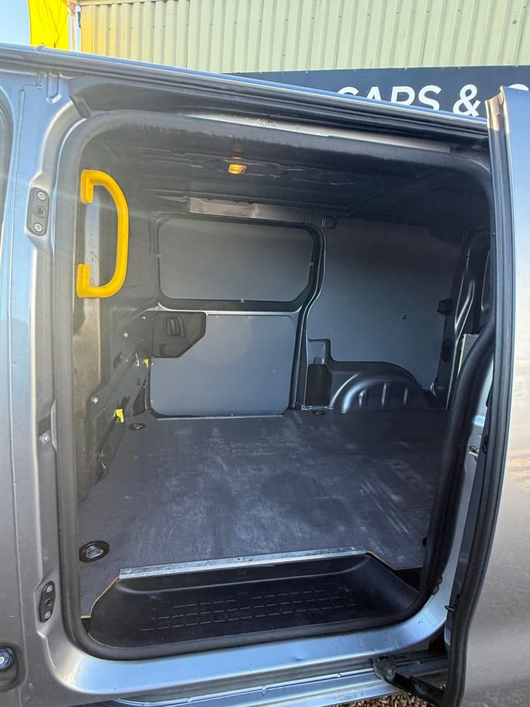 Used Peugeot Expert 2020 for sale - 76642445: Photo 25