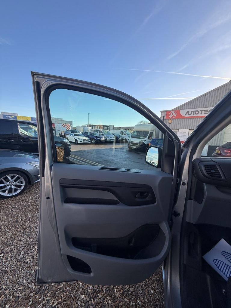 Used Peugeot Expert 2020 for sale - 76642445: Photo 26