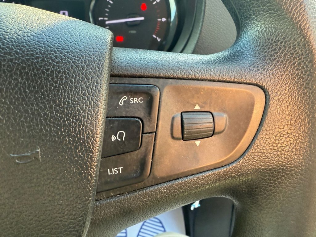 Used Peugeot Expert 2020 for sale - 76642445: Photo 41