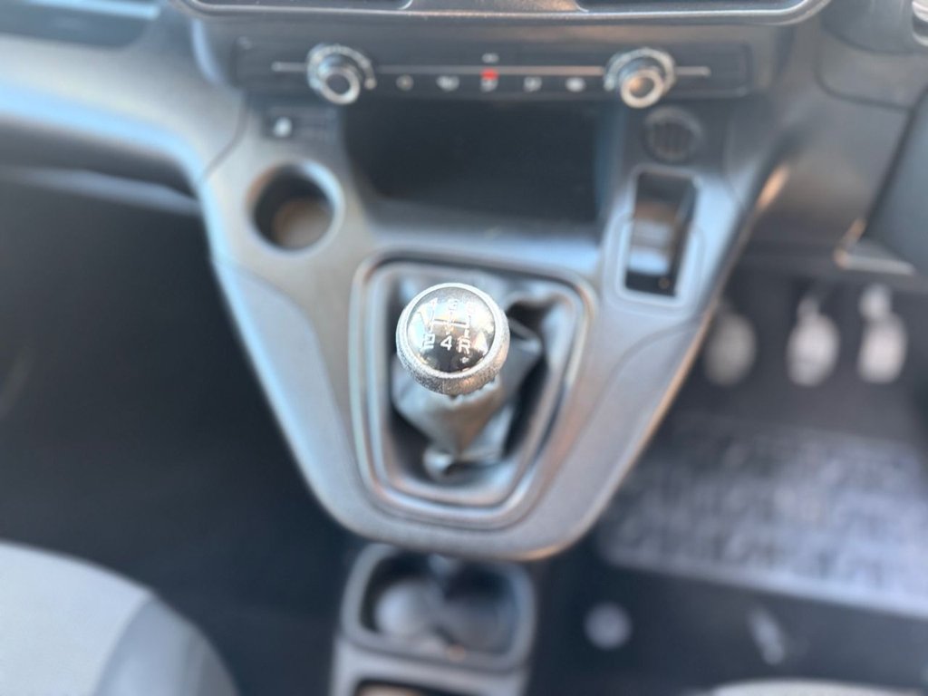 Vehicle 33
