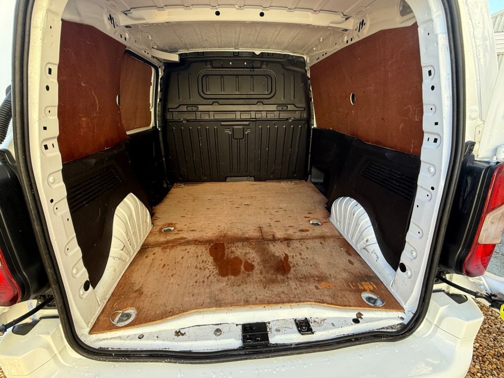 Used Vauxhall Combo 2020 for sale - 76642706: Photo 15