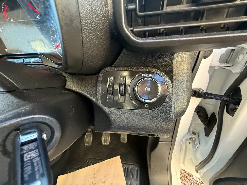 Used Vauxhall Combo 2020 for sale - 76642706: Photo 35