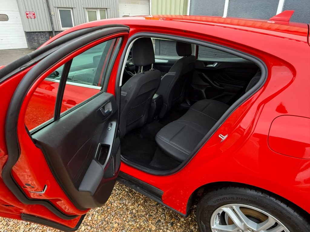 Used Ford Focus 2019 for sale - 76724841: Photo 16