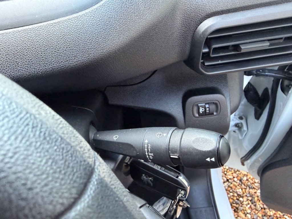 Used Peugeot Partner 2019 for sale - 77139891: Photo 40