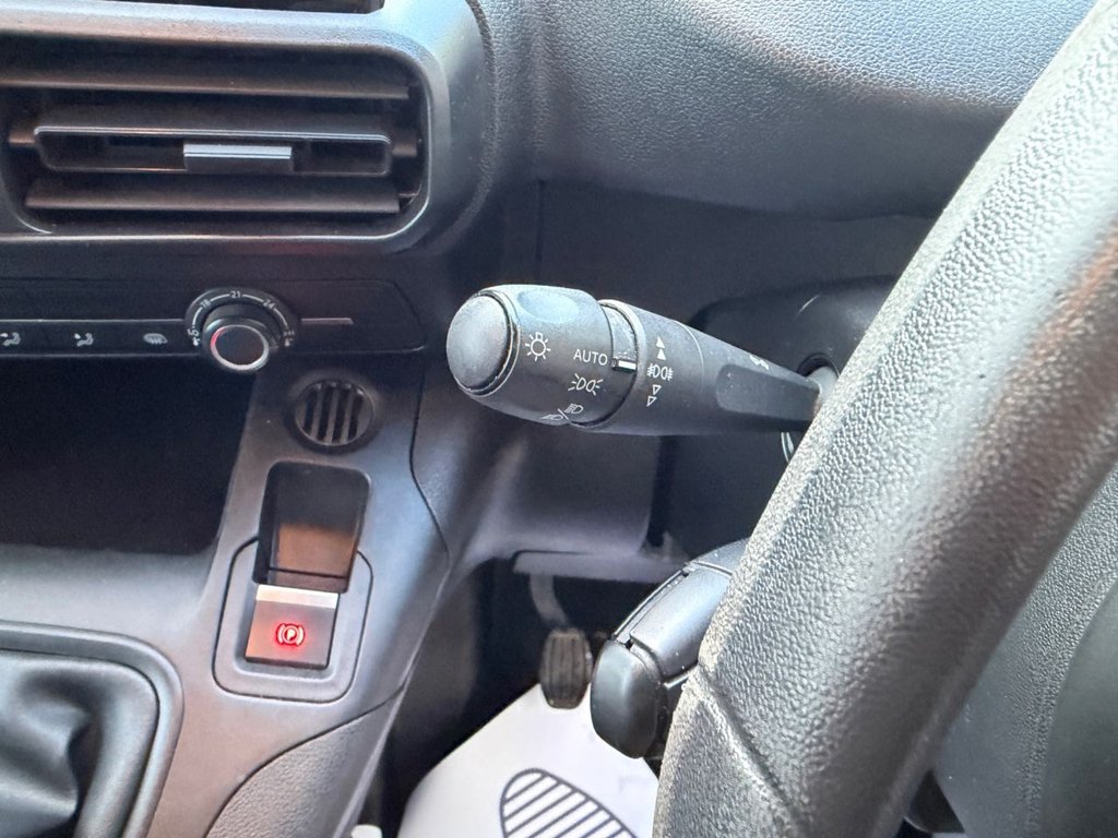 Used Peugeot Partner 2019 for sale - 77139891: Photo 43