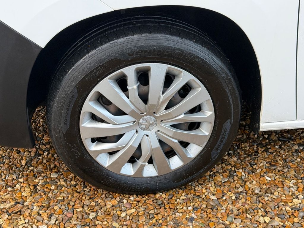 Used Peugeot Partner 2019 for sale - 77139891: Photo 45