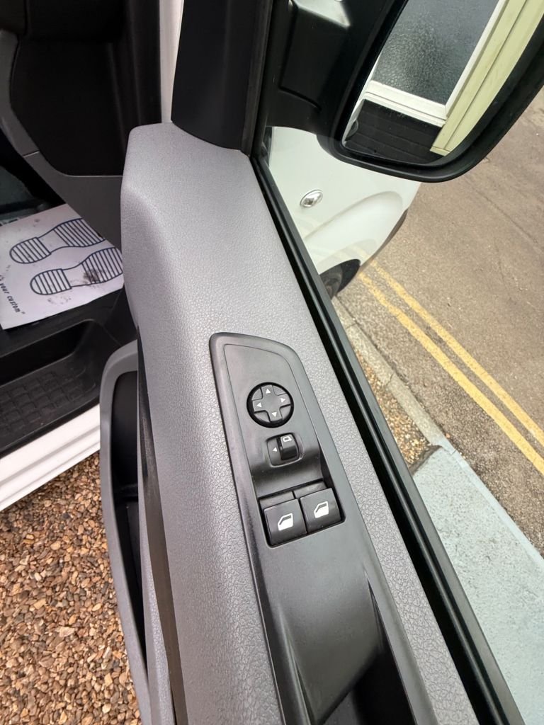 Used Vauxhall Vivaro 2021 for sale - 76323325: Photo 13