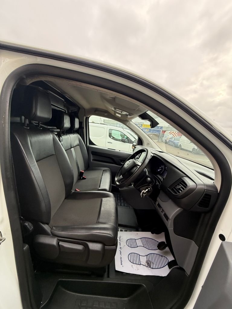 Used Vauxhall Vivaro 2021 for sale - 76323325: Photo 15