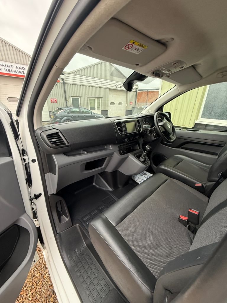 Used Vauxhall Vivaro 2021 for sale - 76323325: Photo 26