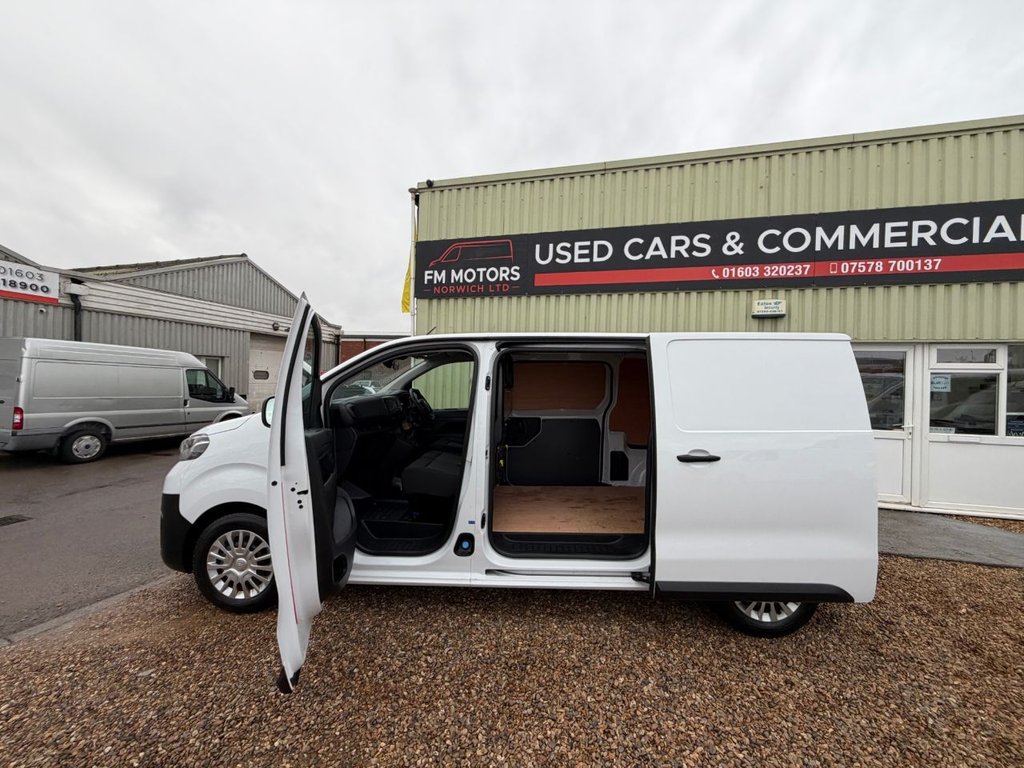Used Toyota ProAce 2023 for sale - 77436919: Photo 19