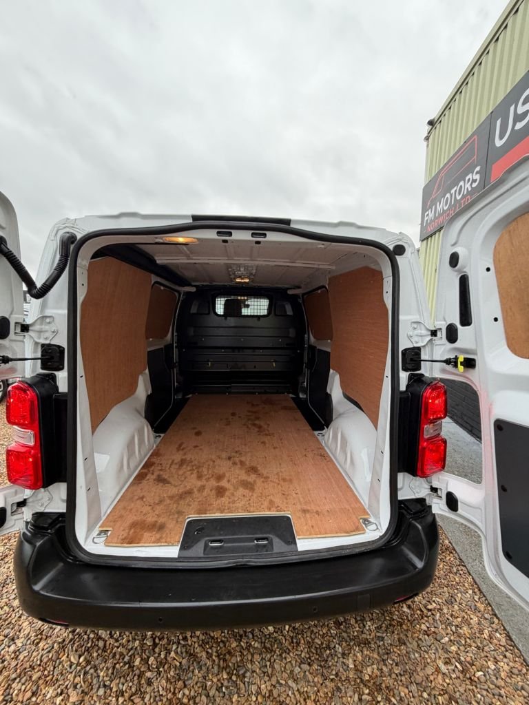 Used Toyota ProAce 2023 for sale - 77436919: Photo 21