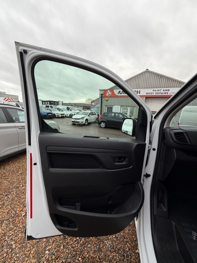 Used Toyota ProAce 2023 for sale - 77436919: Photo 26