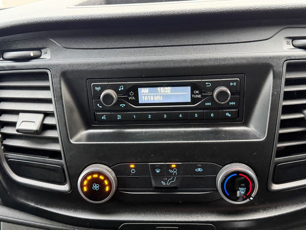 Used Ford Transit Custom 2019 for sale - 77122308: Photo 30