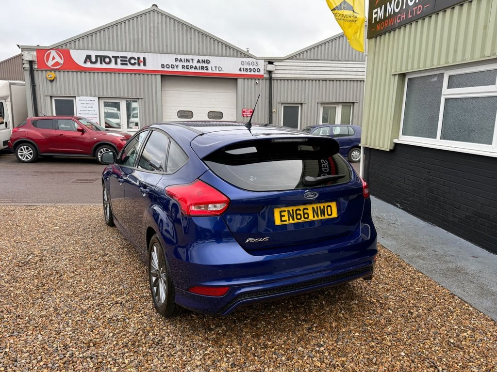 Used Ford Focus 2016 for sale - 76724870: Photo 2