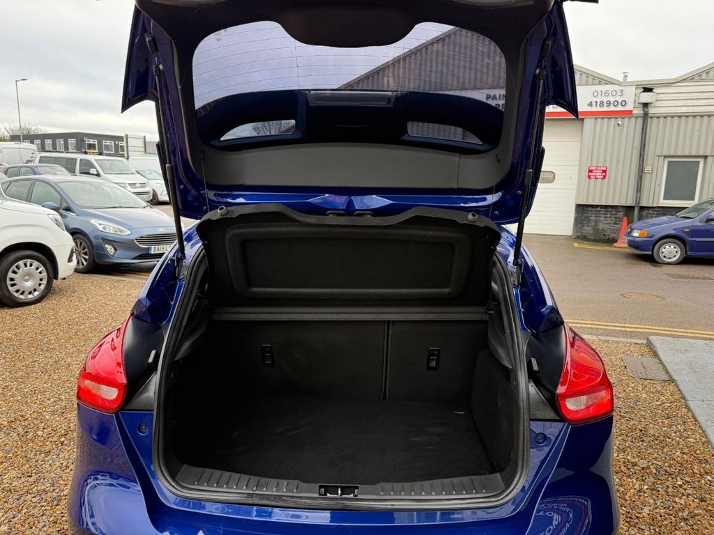 Used Ford Focus 2016 for sale - 76724870: Photo 6