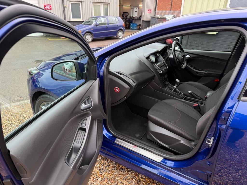 Used Ford Focus 2016 for sale - 76724870: Photo 7