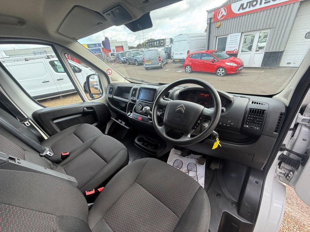 Used Citroen Relay 2023 for sale - 76582202: Photo 2