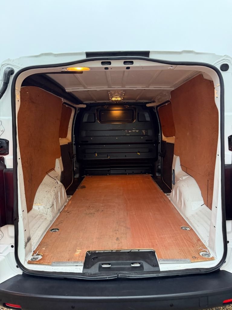 Used Vauxhall Vivaro 2020 for sale - 77408503: Photo 17