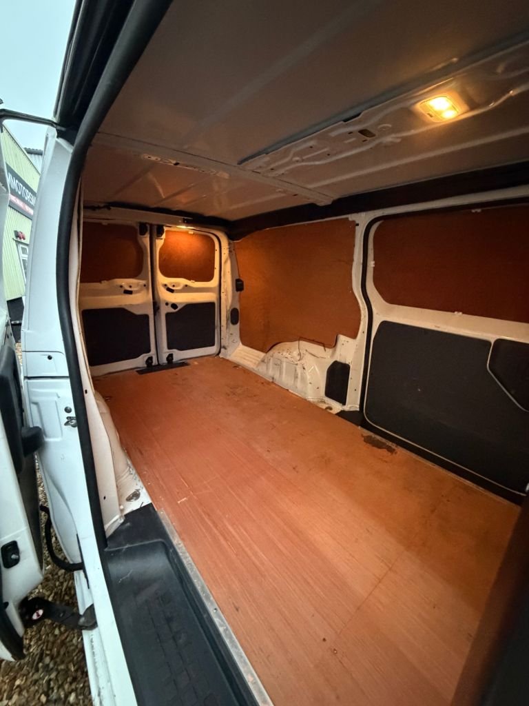 Used Vauxhall Vivaro 2020 for sale - 77408503: Photo 18