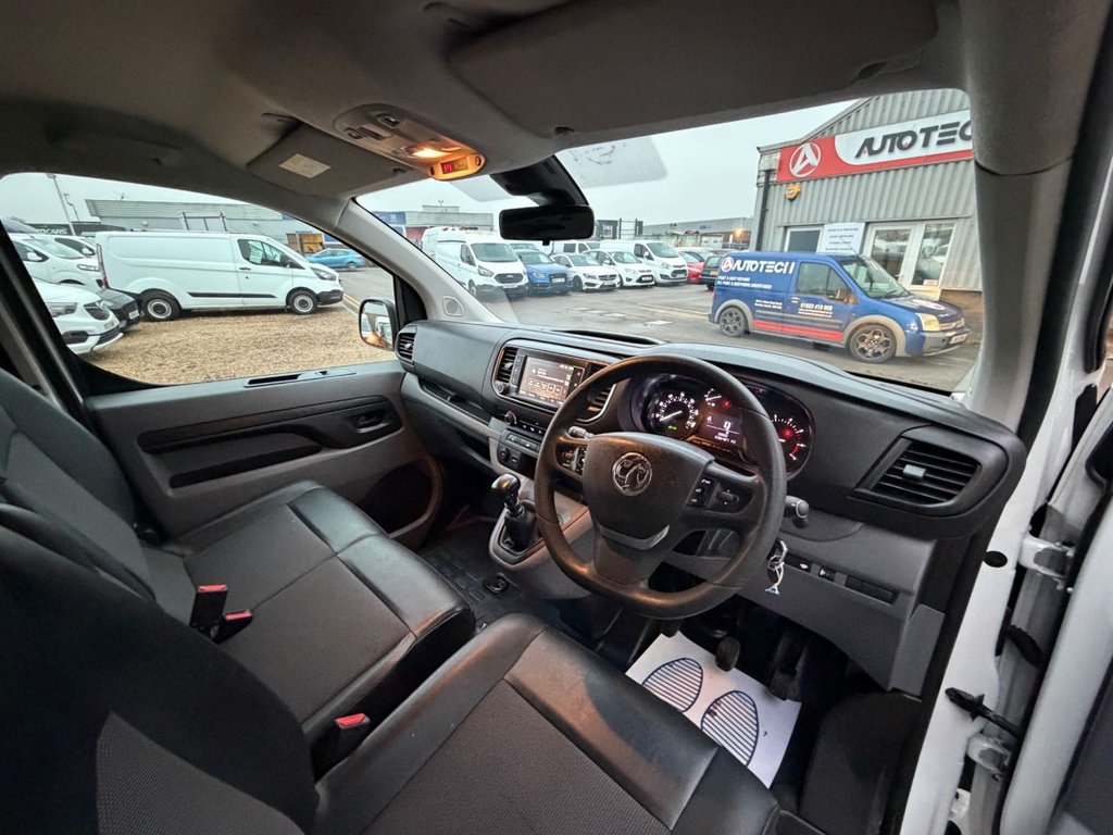 Used Vauxhall Vivaro 2020 for sale - 77408503: Photo 2